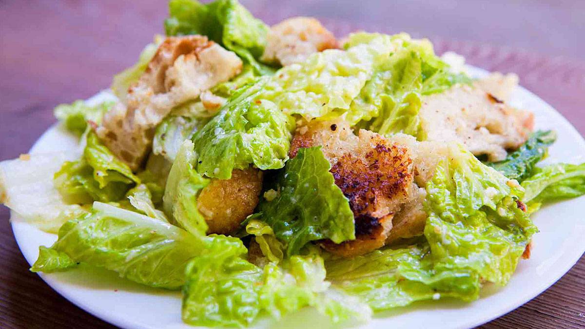 Perfect-Restaurant-Food-Caesar-Salad-1920x1080.jpg